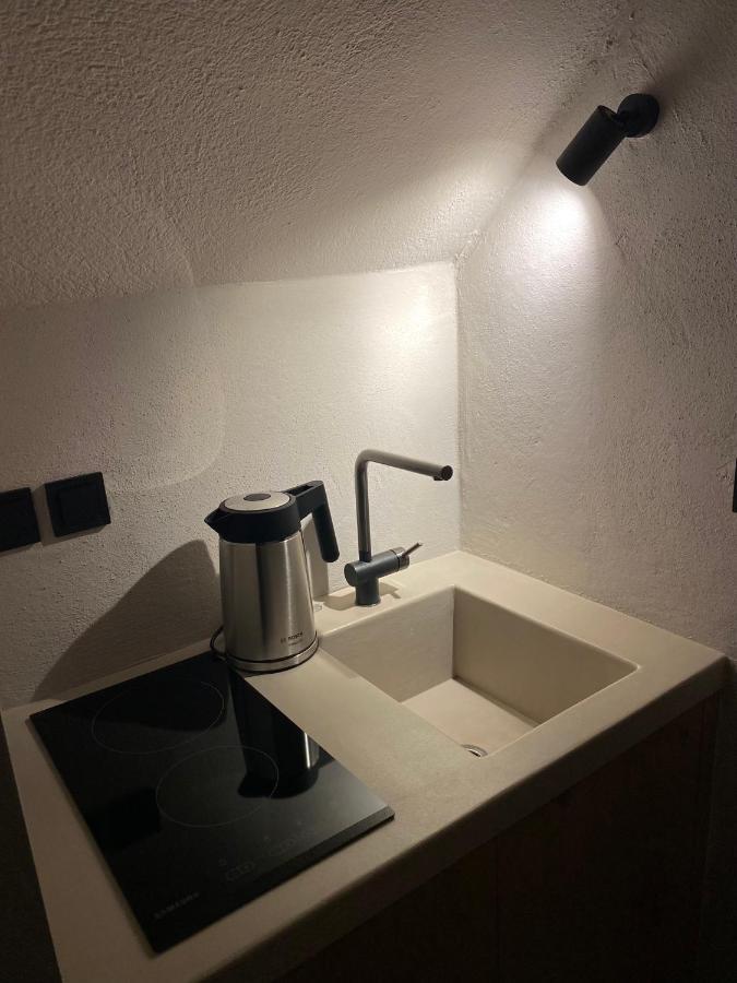 Ej Boutique Suites Milina Zewnętrze zdjęcie